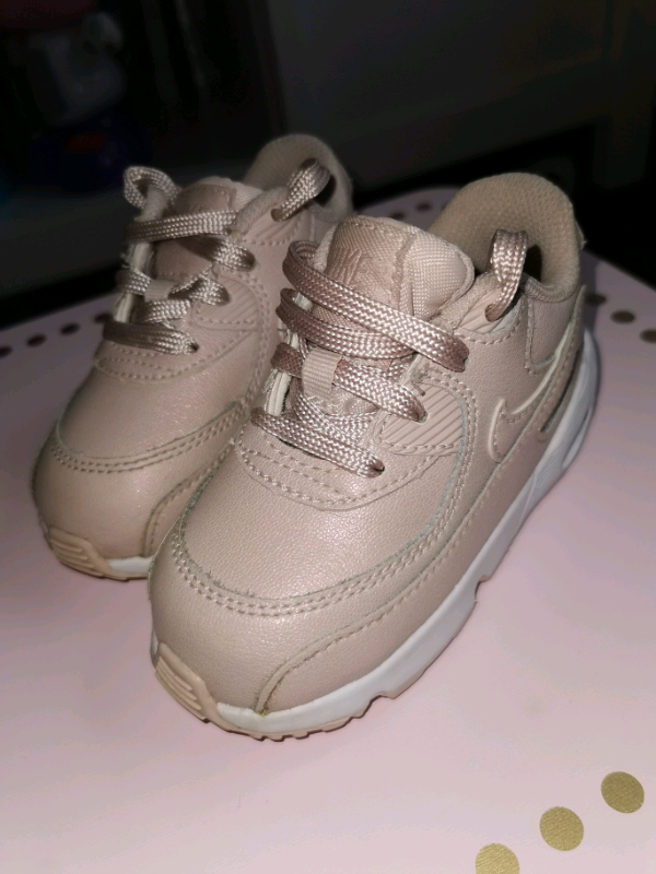 pink sparkly nike trainers